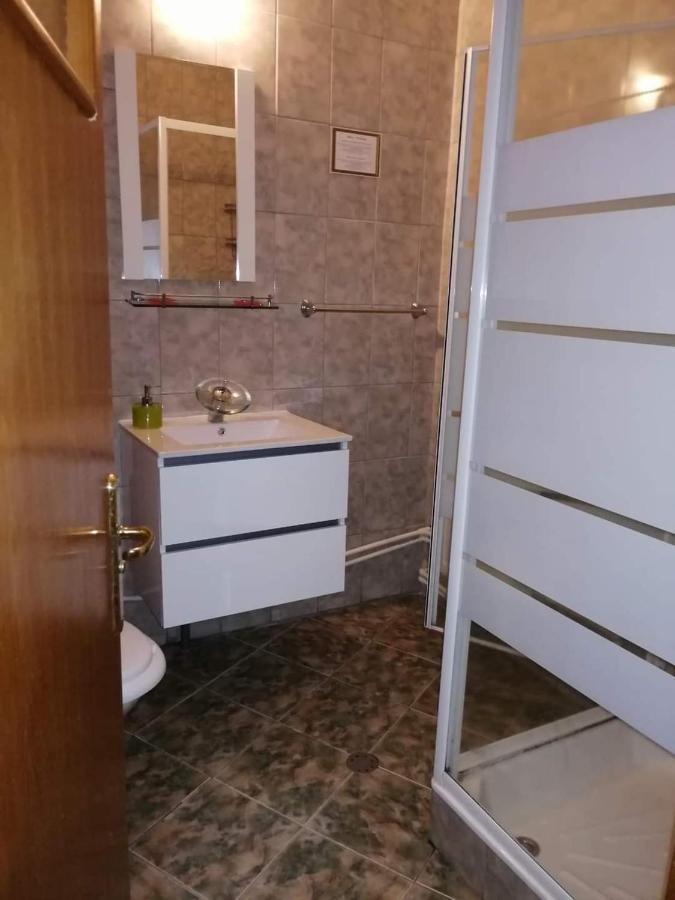 Casa Regala Ear Hotel Craiova Bagian luar foto