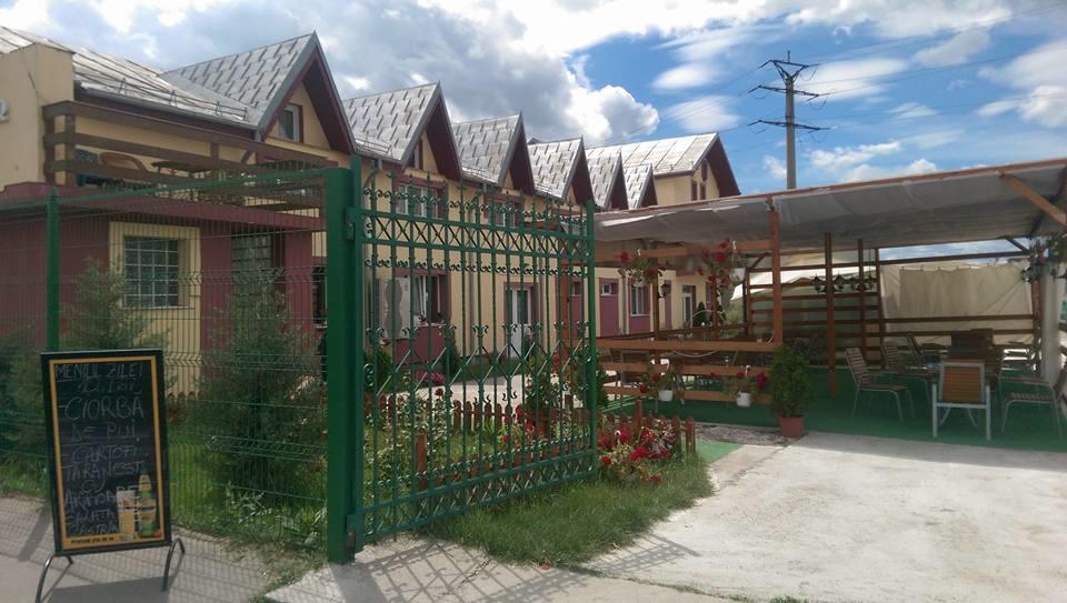 Casa Regala Ear Hotel Craiova Bagian luar foto